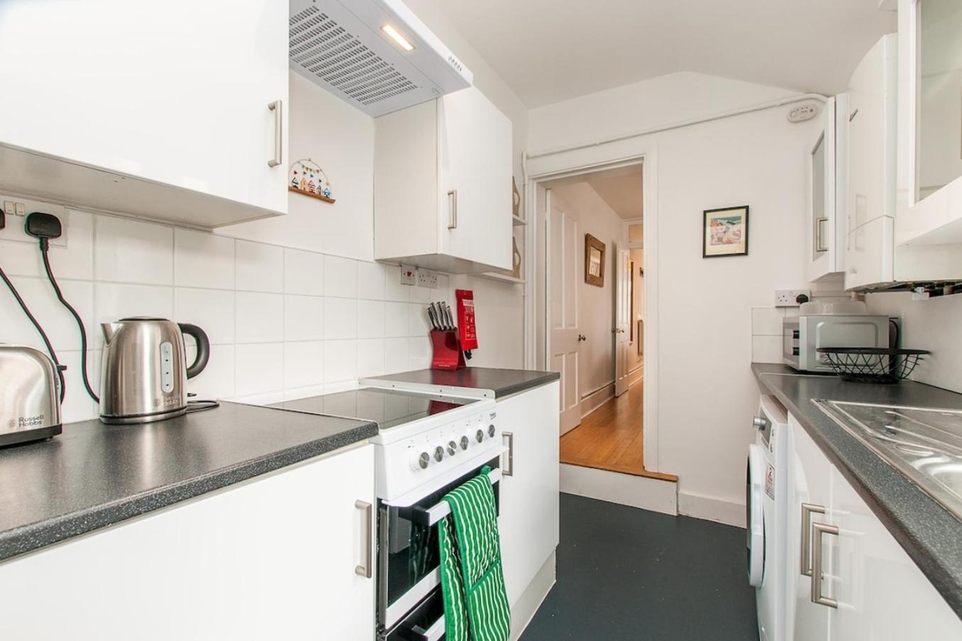 Magdala Cottage -Village Location- Dog Friendly Broadstairs Zewnętrze zdjęcie